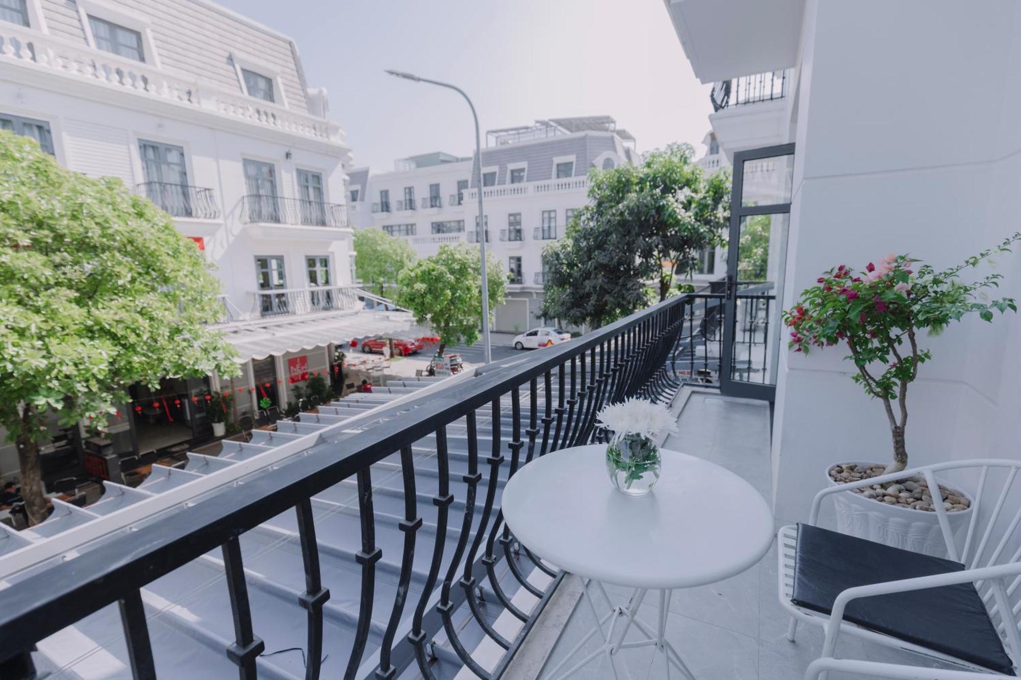 Arina Luxury Hotel - Vincom Tây Ninh Екстериор снимка